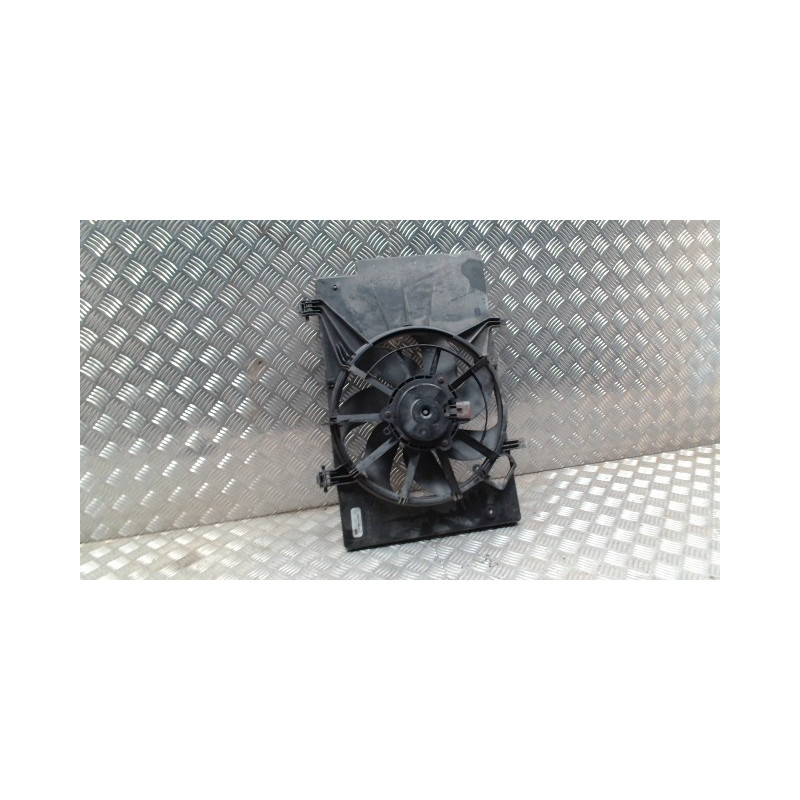 Moto ventilateur radiateur FORD FIESTA 6 PHASE 1 d’occasion