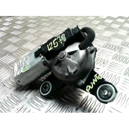 Moteur essuie glace arriere FIAT GRANDE PUNTO d’occasion