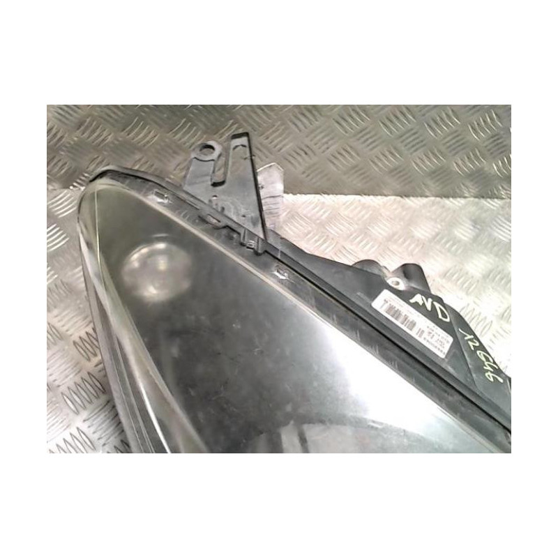 Optique avant principal droit (feux)(phare) PEUGEOT 1007 d’occasion