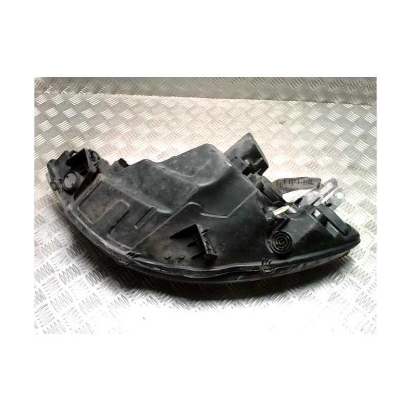 Optique avant principal droit (feux)(phare) PEUGEOT 1007 d’occasion