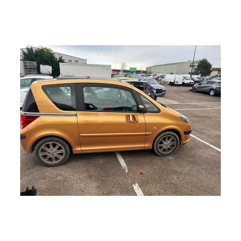 Calandre PEUGEOT 1007 d’occasion