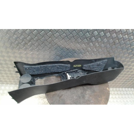 Console central (interieur plastique) TOYOTA URBAN CRUISER d’occasion