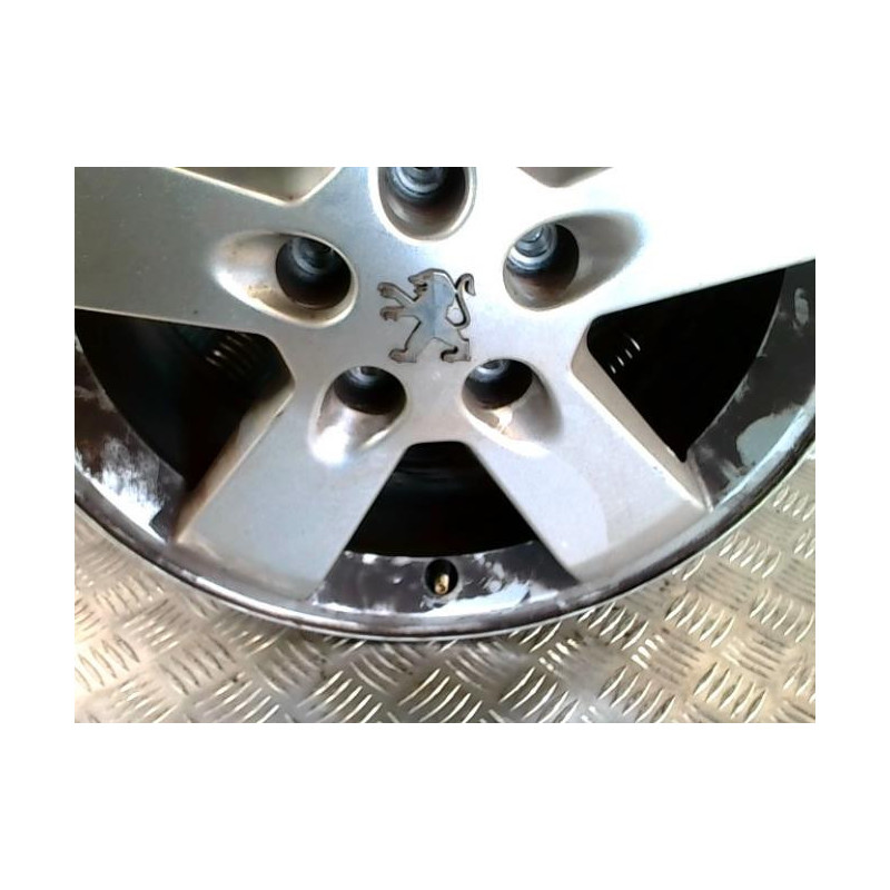 Jante PEUGEOT 407 PHASE 1 d’occasion