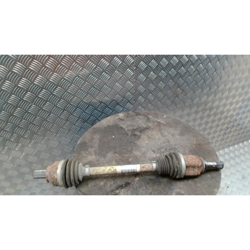 Cardan gauche (transmission) RENAULT TWINGO 3 PHASE 1 d’occasion