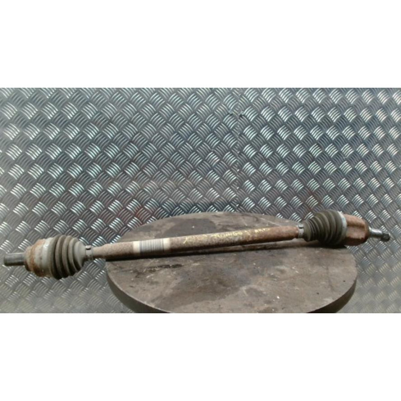 Cardan droit (transmission) RENAULT TWINGO 3 PHASE 1 d’occasion