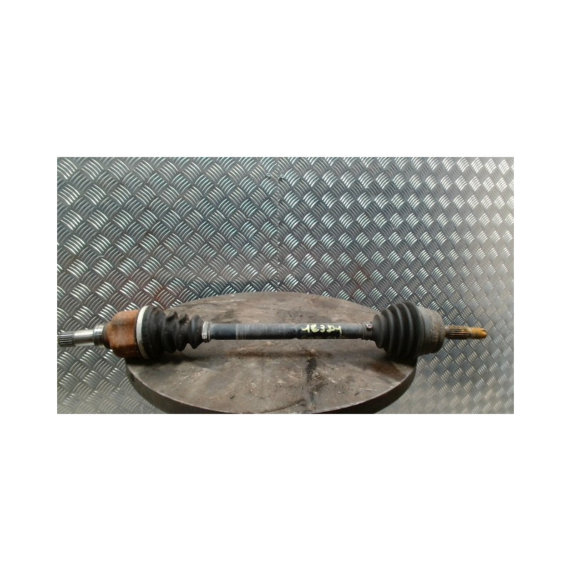 Cardan gauche (transmission) PEUGEOT 208 1 PHASE 2 d’occasion