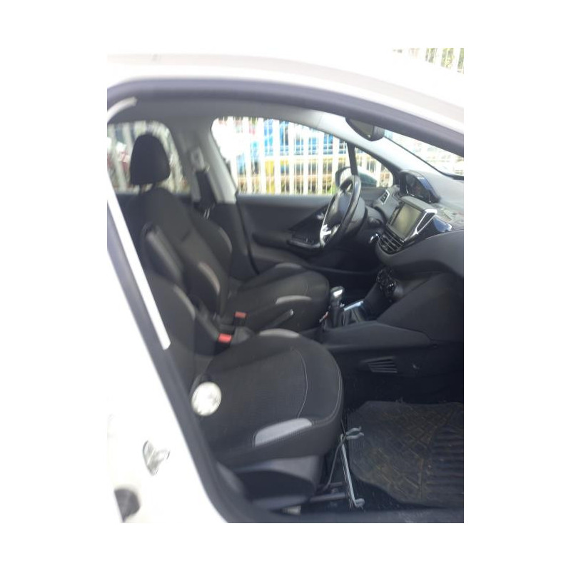 Cardan droit (transmission) PEUGEOT 208 1 PHASE 2 d’occasion