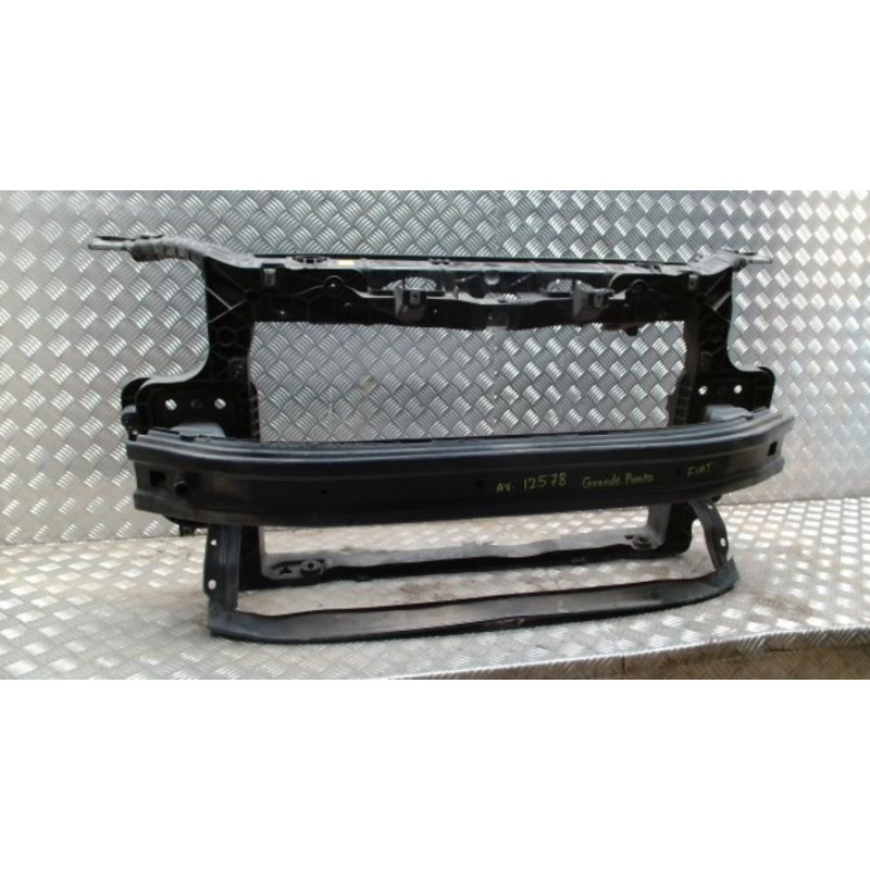 Armature avant, Masque avant RENAULT TWINGO 2 PHASE 2 d’occasion