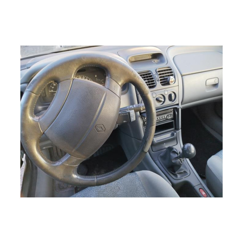 Moteur essuie glace arriere RENAULT LAGUNA 1 PHASE 2 d’occasion