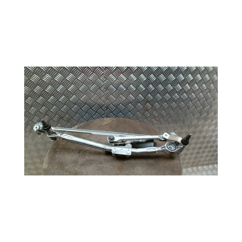 Moteur essuie glace avant BMW SERIE 3 E92 COUPE PHASE 1 d’occasion