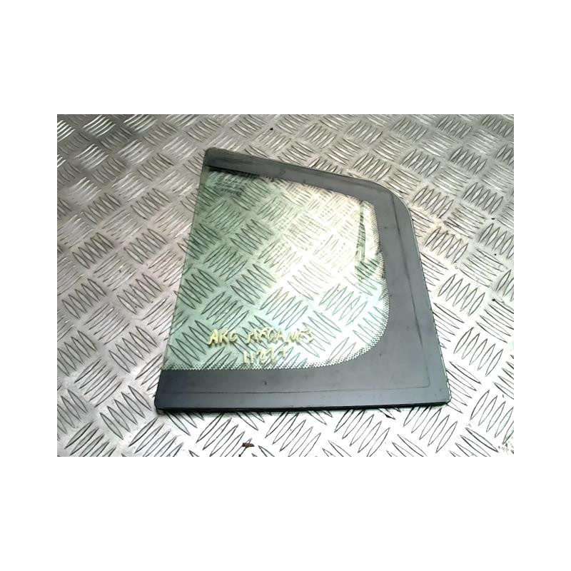 Custode arriere droit (porte) RENAULT MEGANE 3 PHASE 2 d’occasion