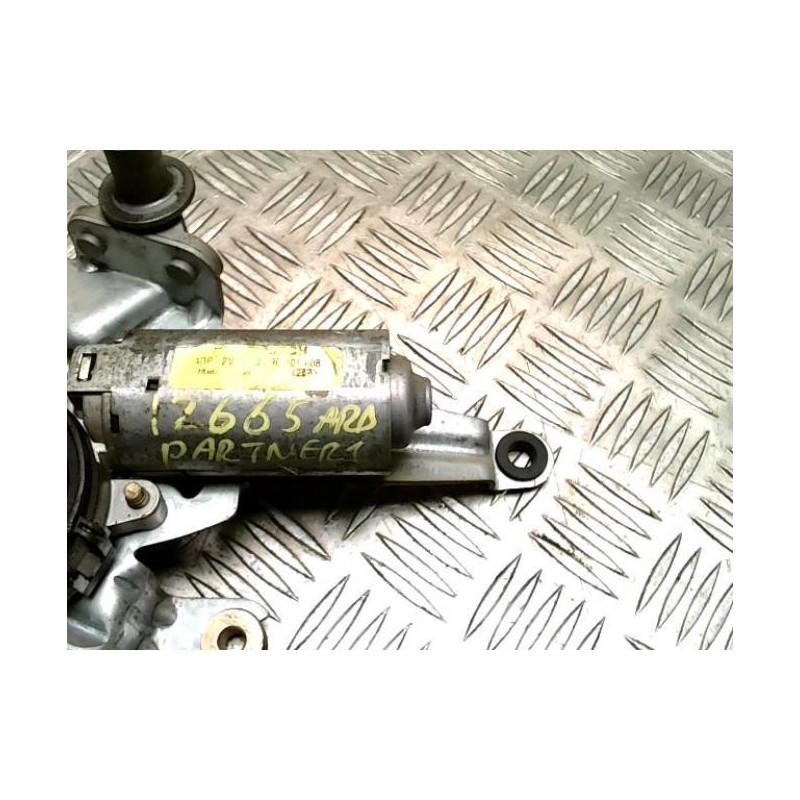 Moteur essuie glace arriere PEUGEOT PARTNER 1 PHASE 1 d’occasion
