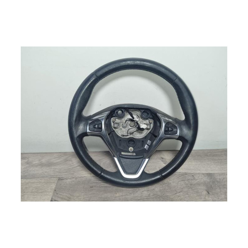 Volant FORD FIESTA 6 PHASE 2 d’occasion
