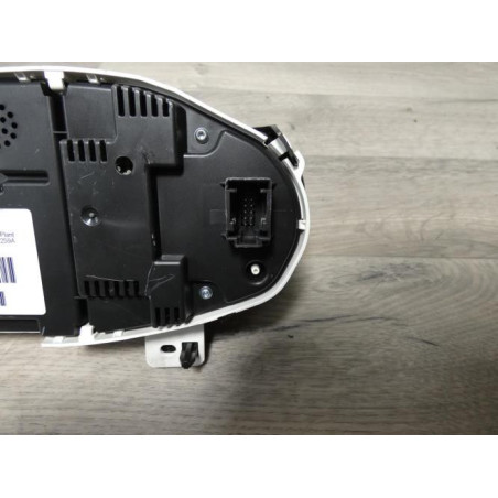 Compteur FORD FIESTA 6 PHASE 2 d’occasion