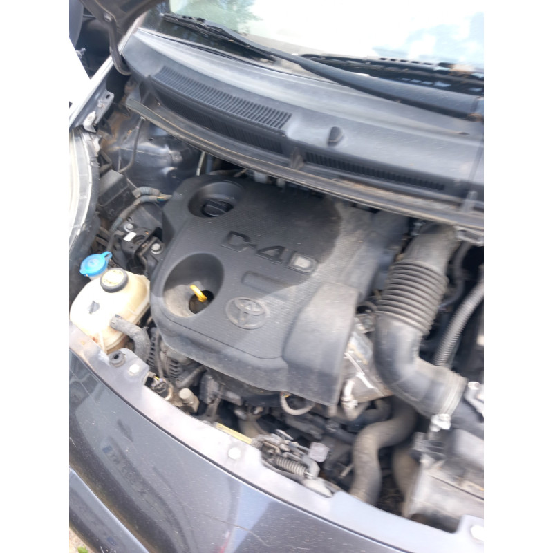 Feu arriere principal droit (feux) TOYOTA YARIS 2 PHASE 2 d’occasion