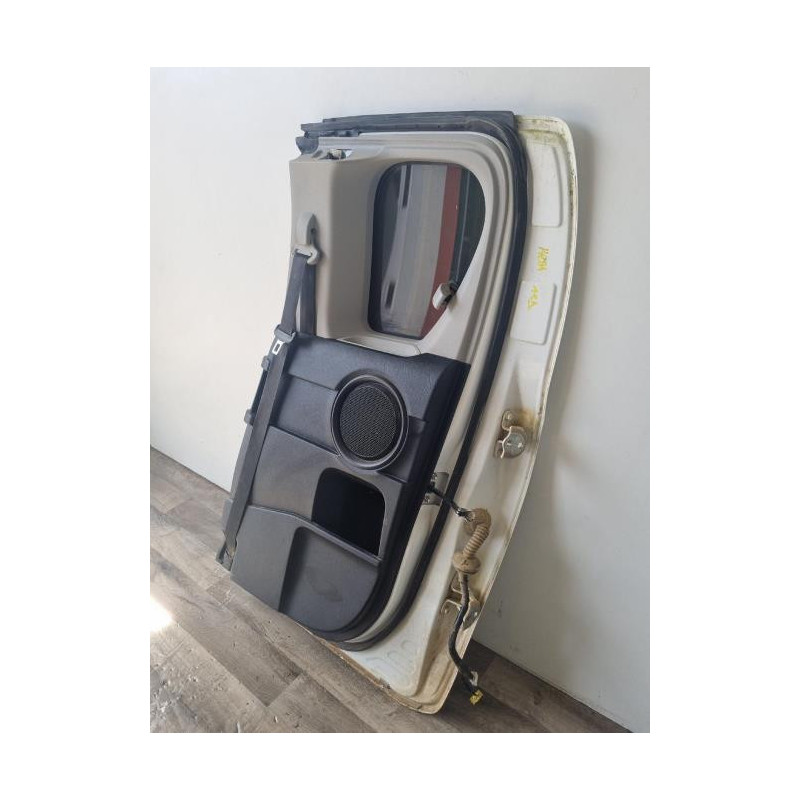 Porte arriere droit TOYOTA HILUX 5 PHASE 1 d’occasion