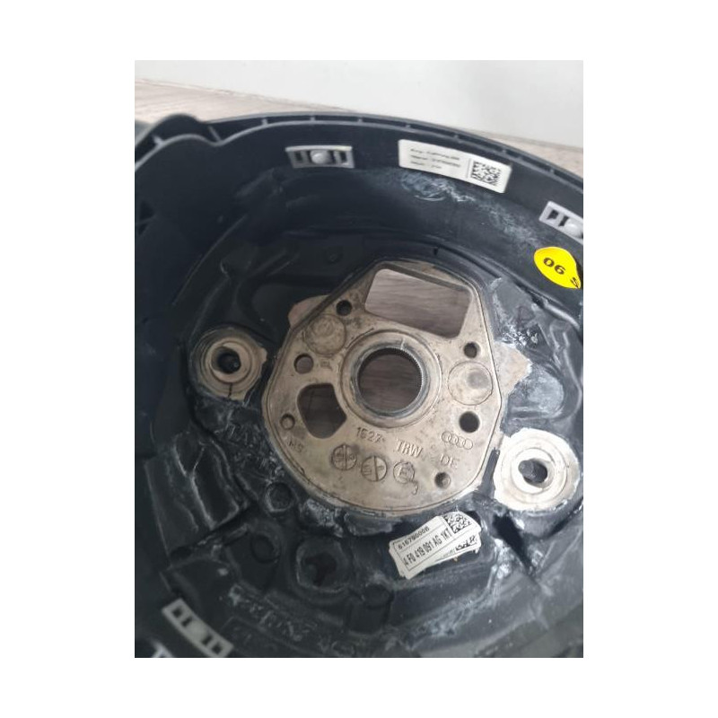 Volant AUDI A6 3 AVANT PHASE 1 BREAK d’occasion