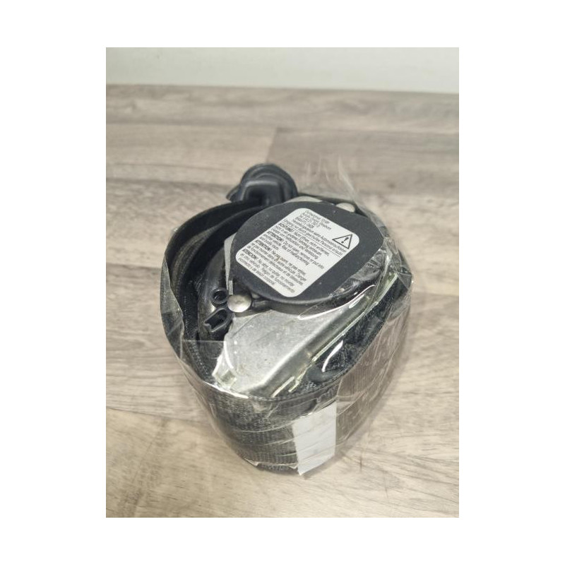 Ceinture avant droit AUDI A6 3 AVANT PHASE 1 BREAK d’occasion
