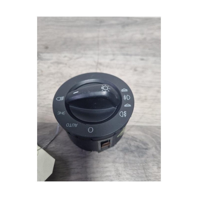 Commande de phare AUDI A6 3 AVANT PHASE 1 BREAK d’occasion