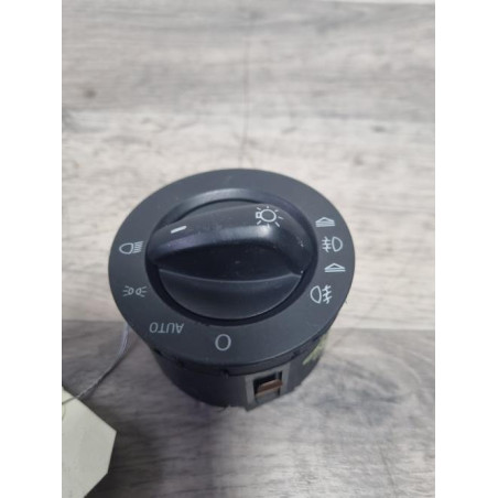 Commande de phare AUDI A6 3 AVANT PHASE 1 BREAK d’occasion