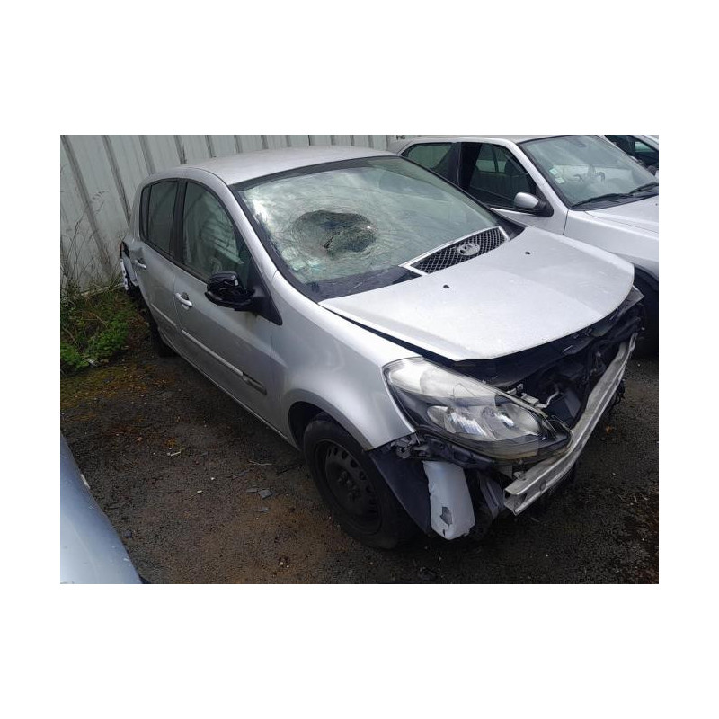 Cache sous moteur RENAULT CLIO 3 PHASE 2 d’occasion