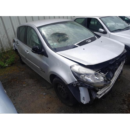 Cache sous moteur RENAULT CLIO 3 PHASE 2 d’occasion