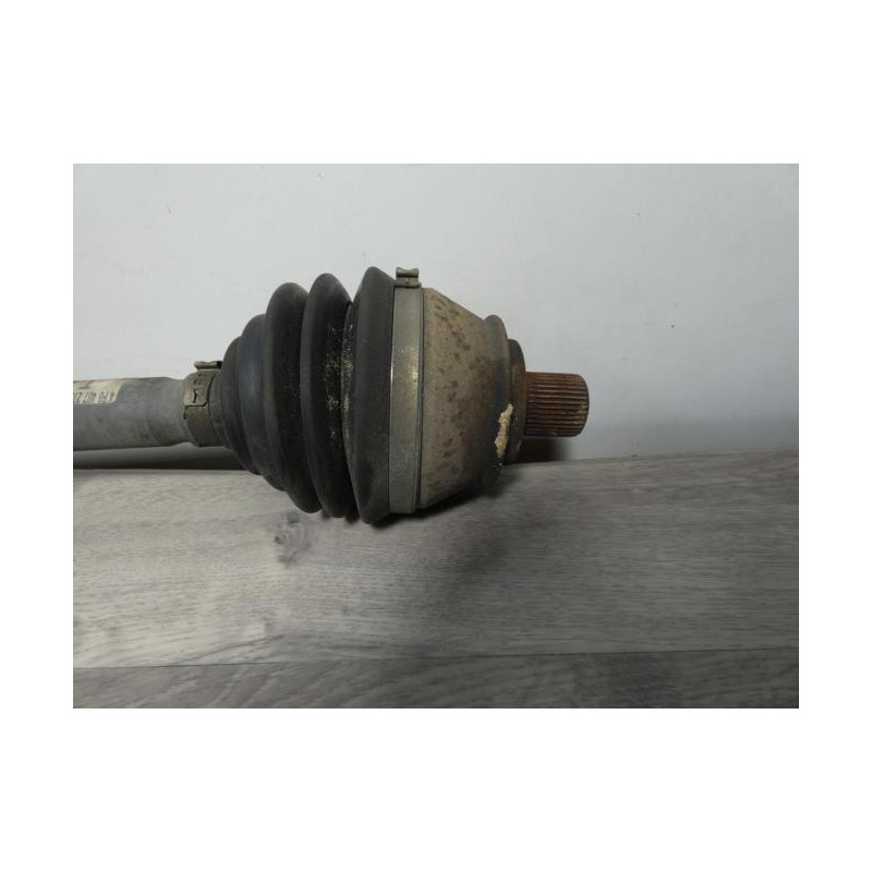 Cardan droit (transmission) AUDI A6 3 AVANT PHASE 1 BREAK d’occasion