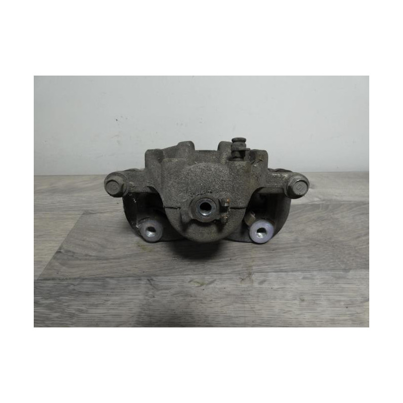 Etrier avant droit (freinage) KIA RIO 4 PHASE 1 d’occasion