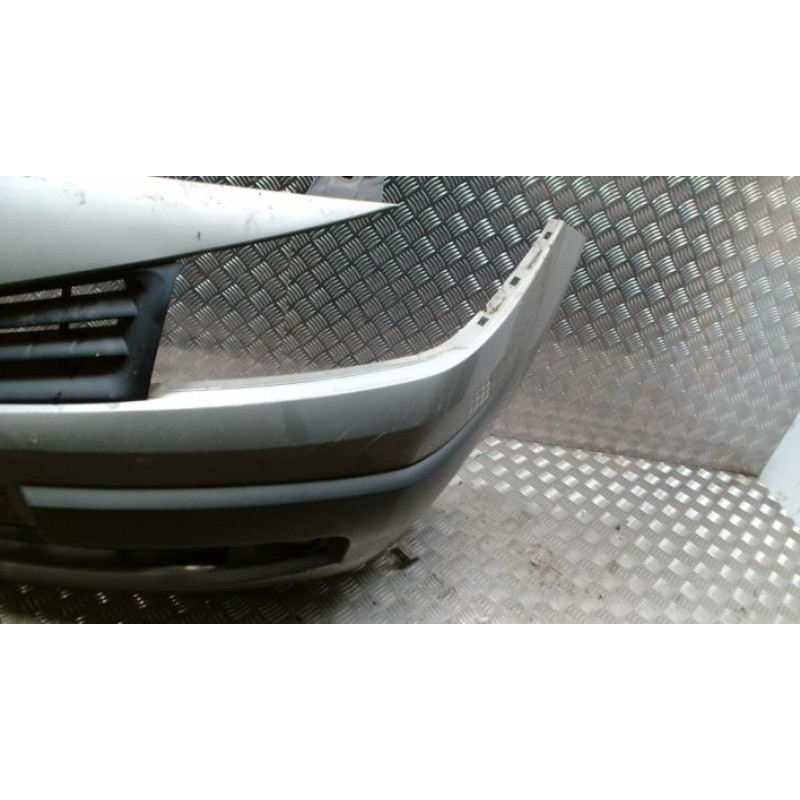 Pare choc avant RENAULT MEGANE 2 PHASE 2 d’occasion