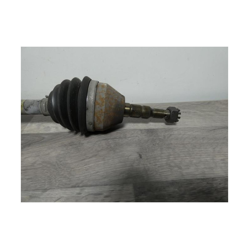 Cardan gauche (transmission) OPEL MERIVA B PHASE 1 d’occasion