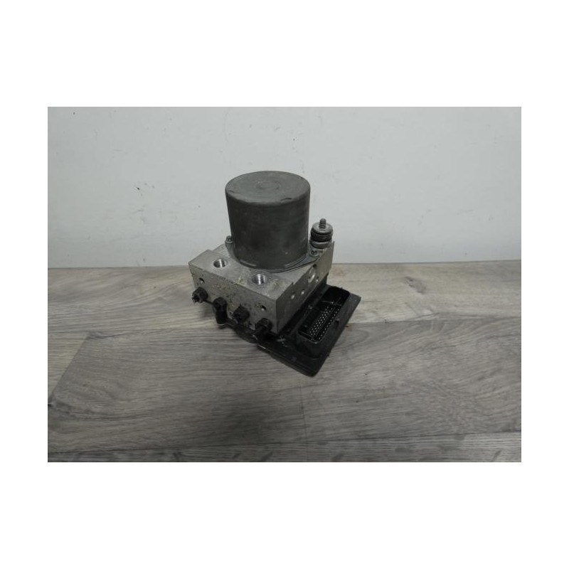 Bloc ABS (freins anti-blocage) AUDI A6 3 AVANT PHASE 1 BREAK d’occasion