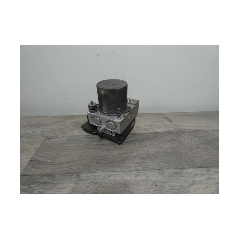 Bloc ABS (freins anti-blocage) AUDI A6 3 AVANT PHASE 1 BREAK d’occasion