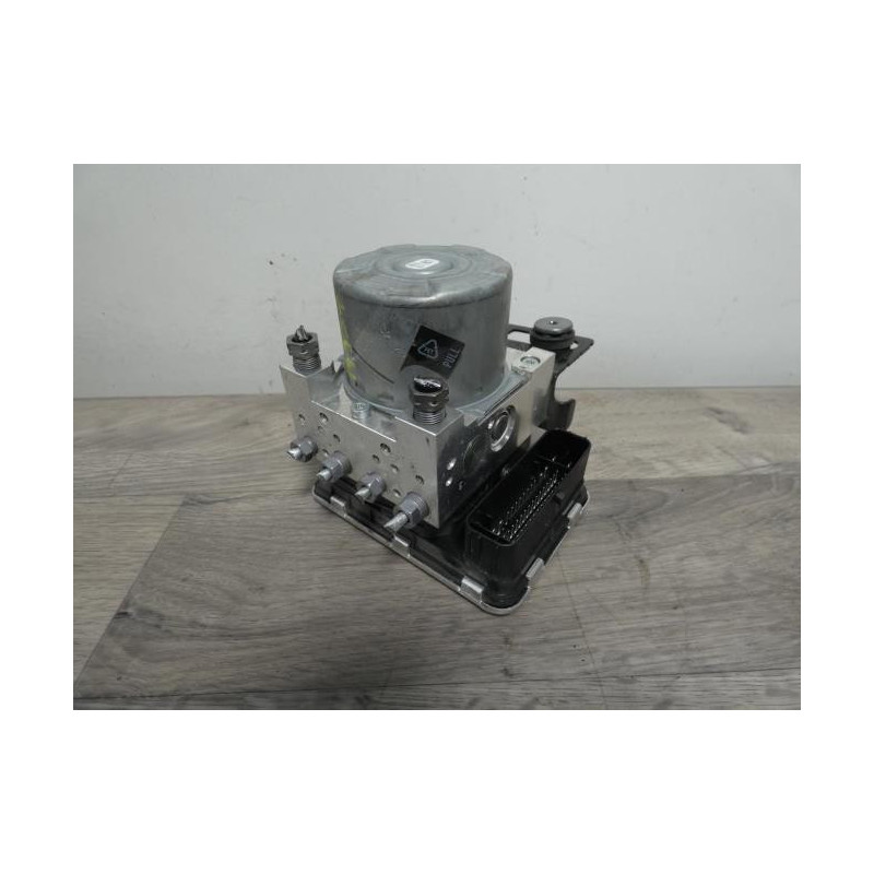 Bloc ABS (freins anti-blocage) RENAULT TRAFIC 3 COURT PHASE 2 d’occasion