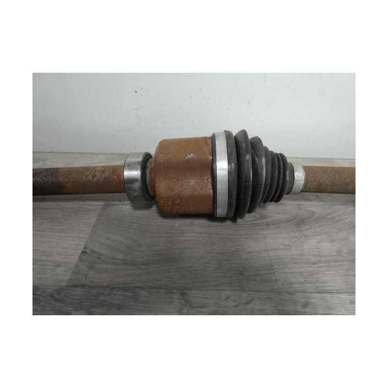 Cardan droit (transmission) RENAULT TRAFIC 3 COURT PHASE 2 d’occasion