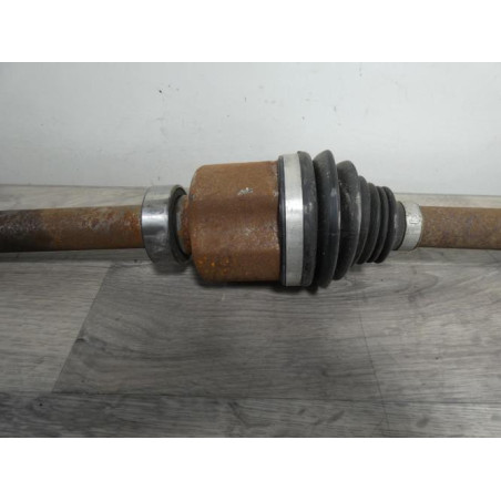 Cardan droit (transmission) RENAULT TRAFIC 3 COURT PHASE 2 d’occasion