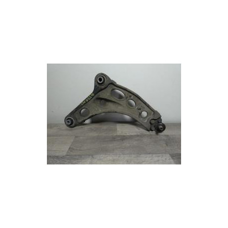 Triangle avant droit RENAULT TRAFIC 3 COURT PHASE 2 d’occasion