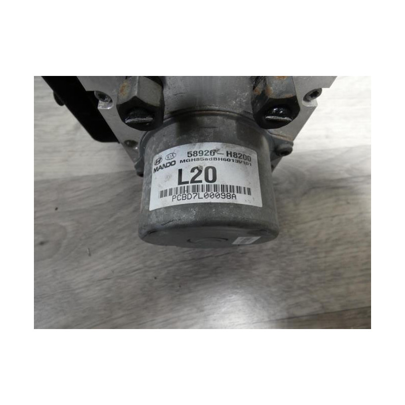 Bloc ABS (freins anti-blocage) KIA RIO 4 PHASE 1 d’occasion