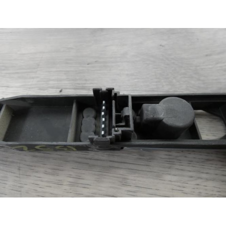 Platine feu arriere droit RENAULT KANGOO 1 PHASE 1 d’occasion