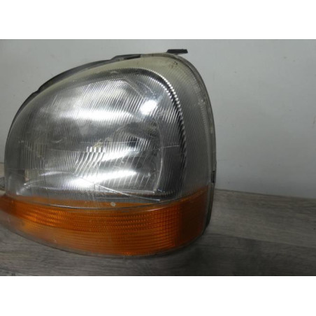 Optique avant principal gauche (feux)(phare) RENAULT KANGOO 1 PHASE 1 d’occasion