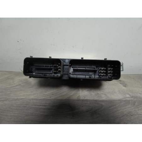 Calculateur OPEL MERIVA B PHASE 1 d’occasion