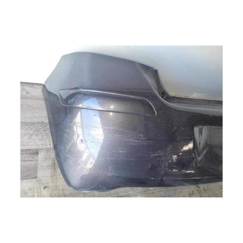 Pare choc arriere TOYOTA YARIS 2 PHASE 2 d’occasion