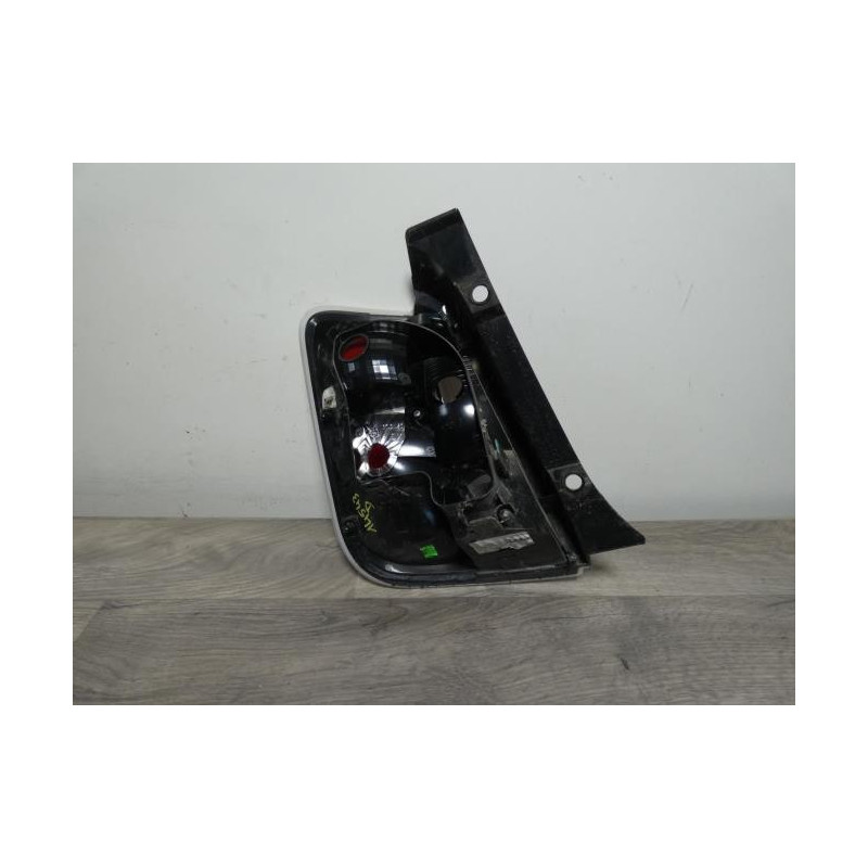 Feu arriere principal droit (feux) FIAT 500 2 PHASE 1 d’occasion