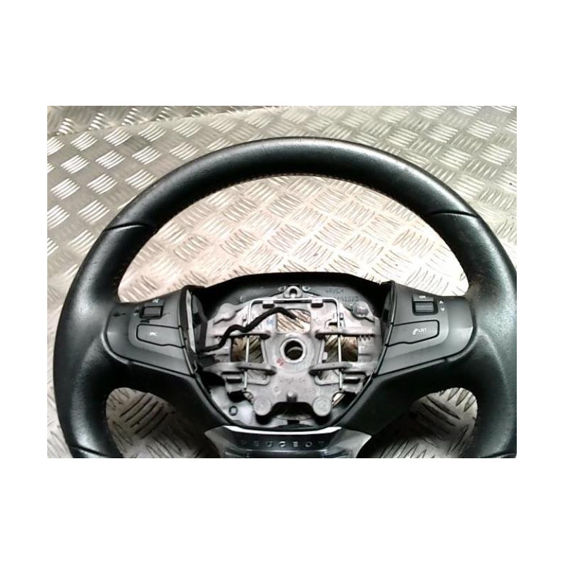 Volant PEUGEOT 208 1 PHASE 1 d’occasion