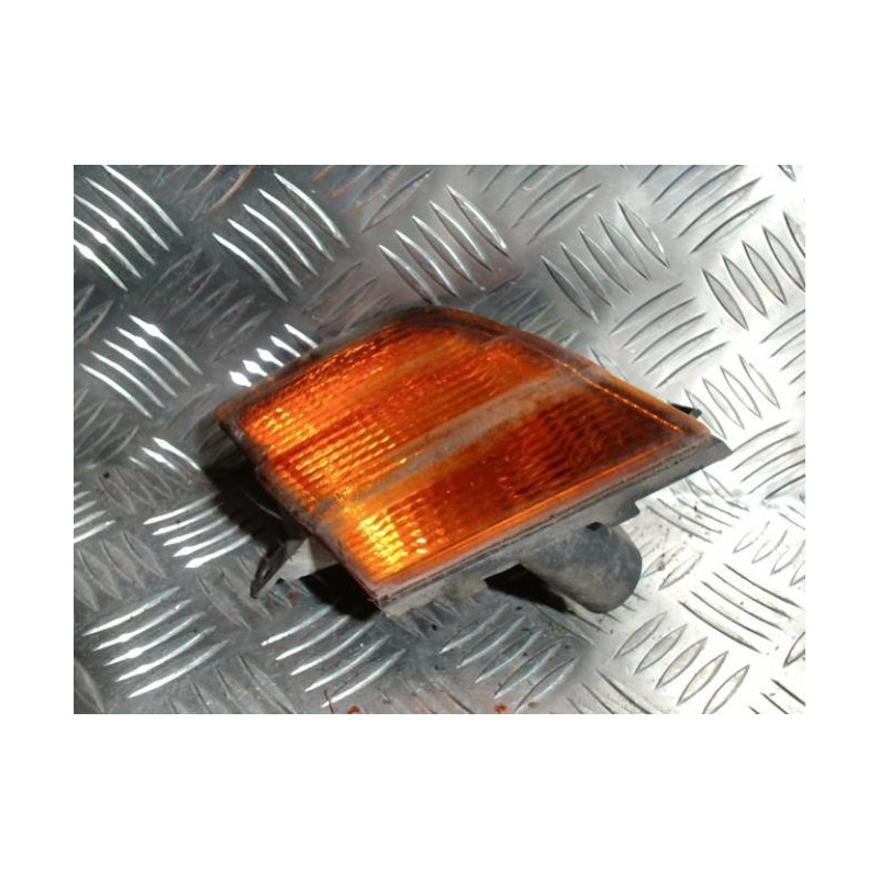 Optique avant secondaire droit (feux)(clignotant) NISSAN MICRA 3 PHASE 1 d’occasion