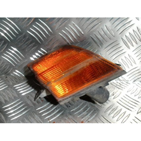 Optique avant secondaire droit (feux)(clignotant) NISSAN MICRA 3 PHASE 1 d’occasion