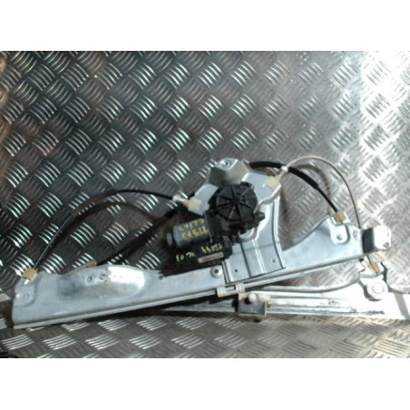 Leve vitre electrique avant gauche RENAULT CLIO 3 PHASE 2 d’occasion