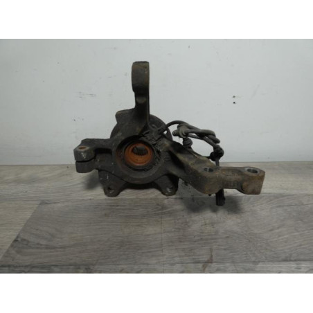 Fusee avant gauche RENAULT GRAND MODUS PHASE 2 d’occasion
