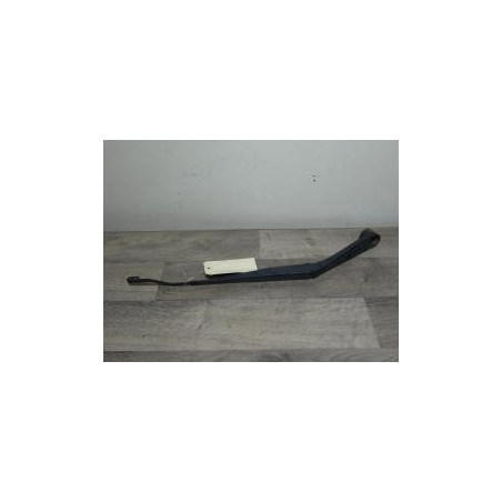 Bras essuie glace avant gauche KIA RIO 4 PHASE 1 d’occasion