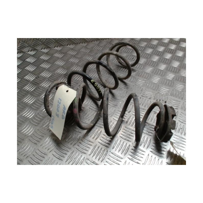 Ressort de suspension arriere RENAULT CLIO 5 PHASE 1 d’occasion
