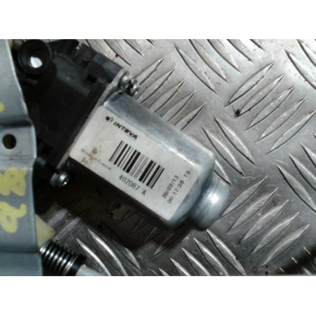 Leve vitre electrique avant gauche RENAULT KANGOO 2 PHASE 1 d’occasion
